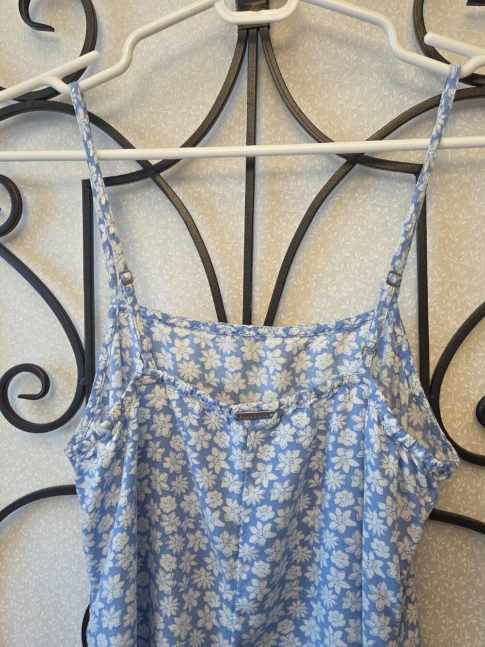 Billabong Ditzy Floral Light Blue Midi Dress Size S Spaghetti Strap Beach Surfer - Picture 7 of 10